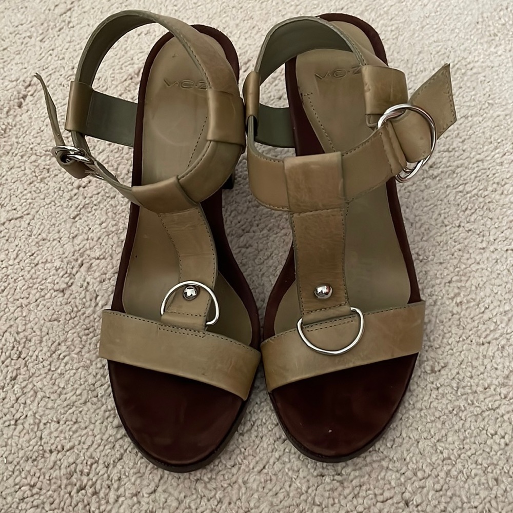 VOZ sandals